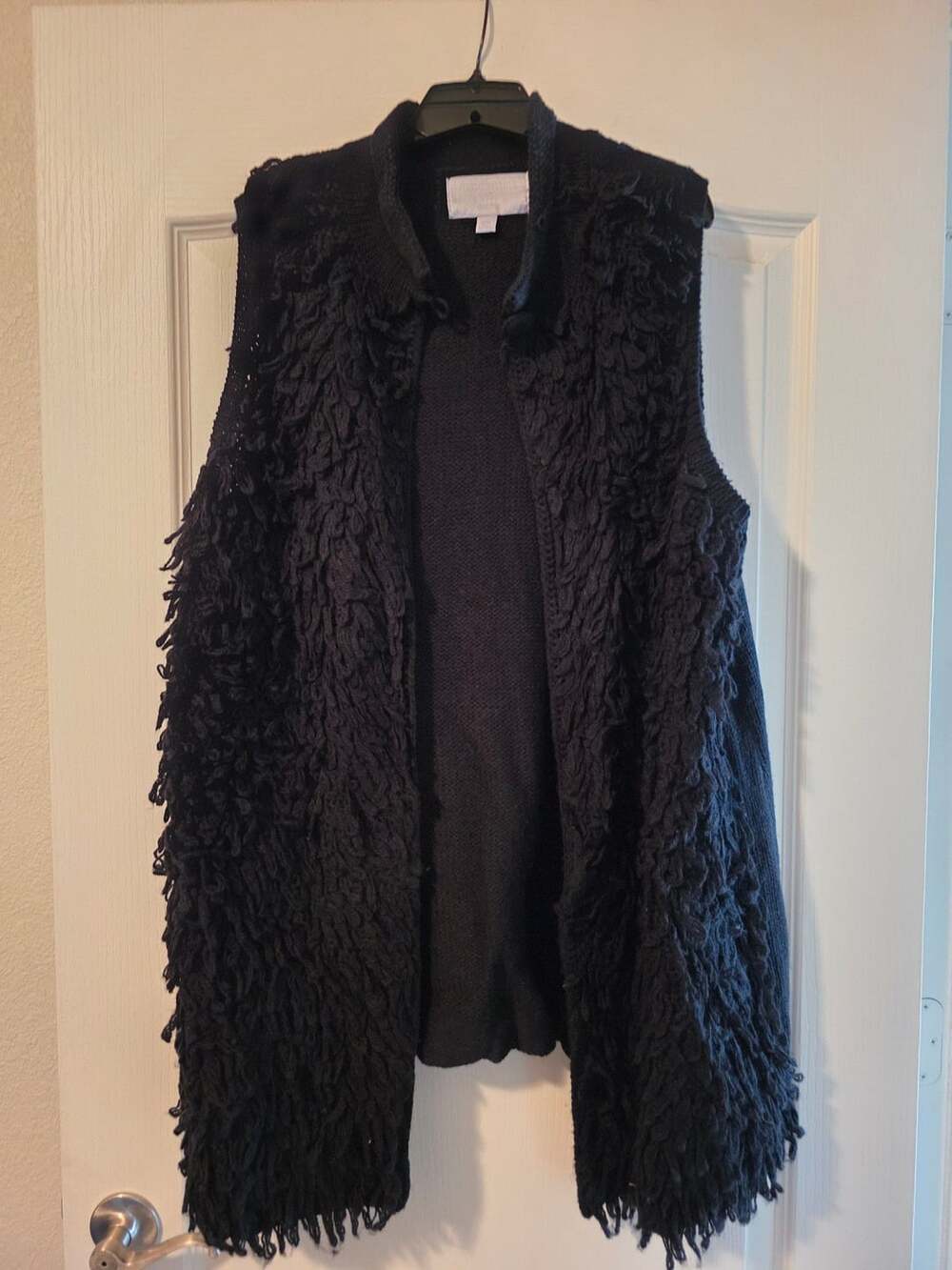 Needleworks Avenue Design Shaggy Loop Vest Size 18/20 Black Open Front
